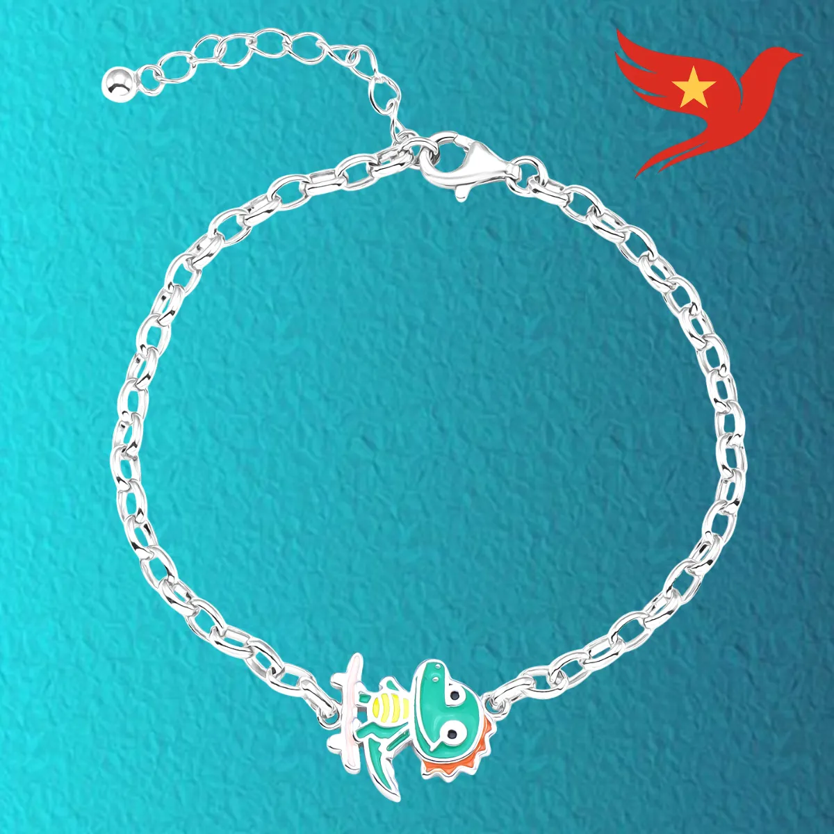 Lắc tay bé gái
